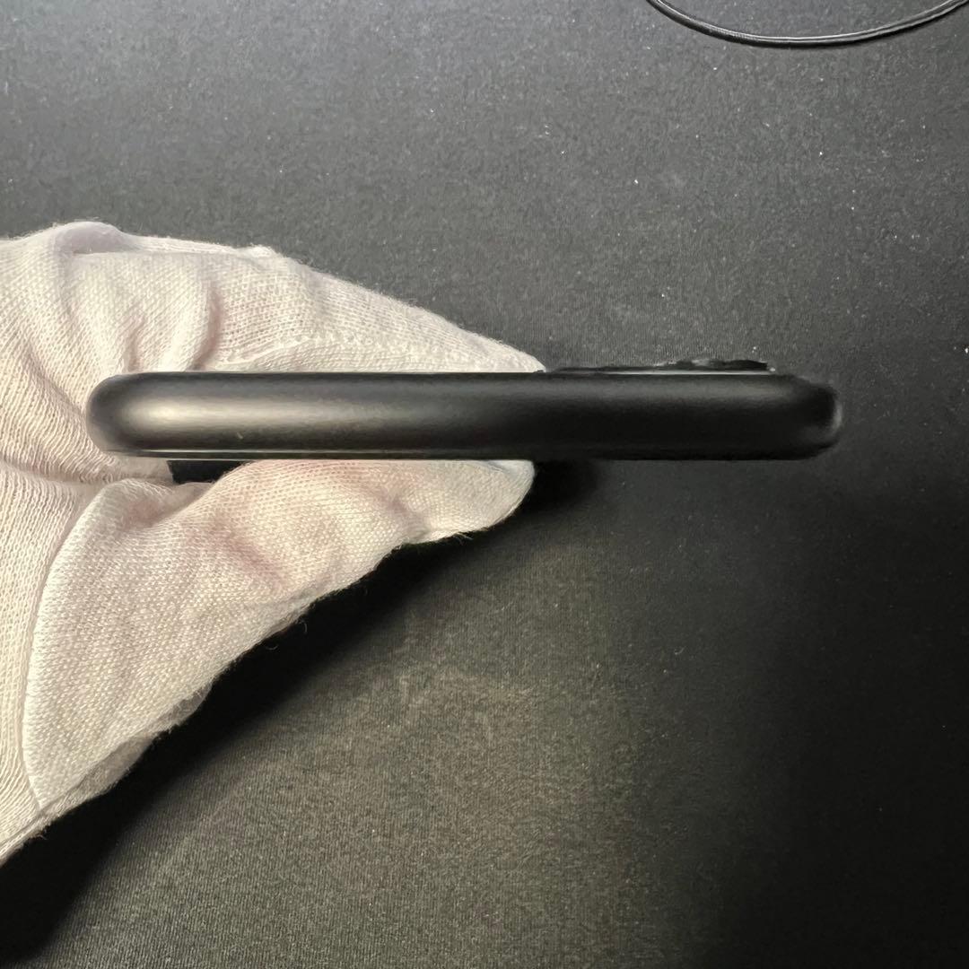 美品 iPhone11 64GB ブラック スマホ スマートフォン アップル