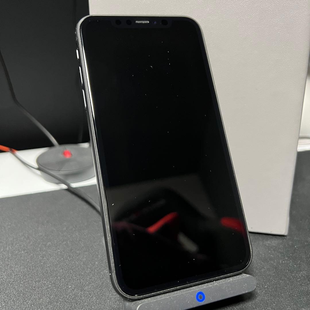 美品 iPhone11 64GB ブラック スマホ スマートフォン アップル