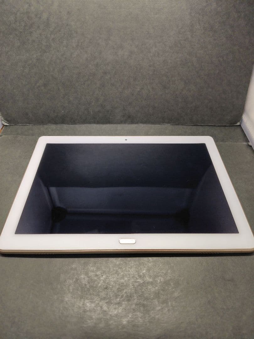 d tab 大画面 Androidタブレット本体　SIMフリー　バッテリー良好