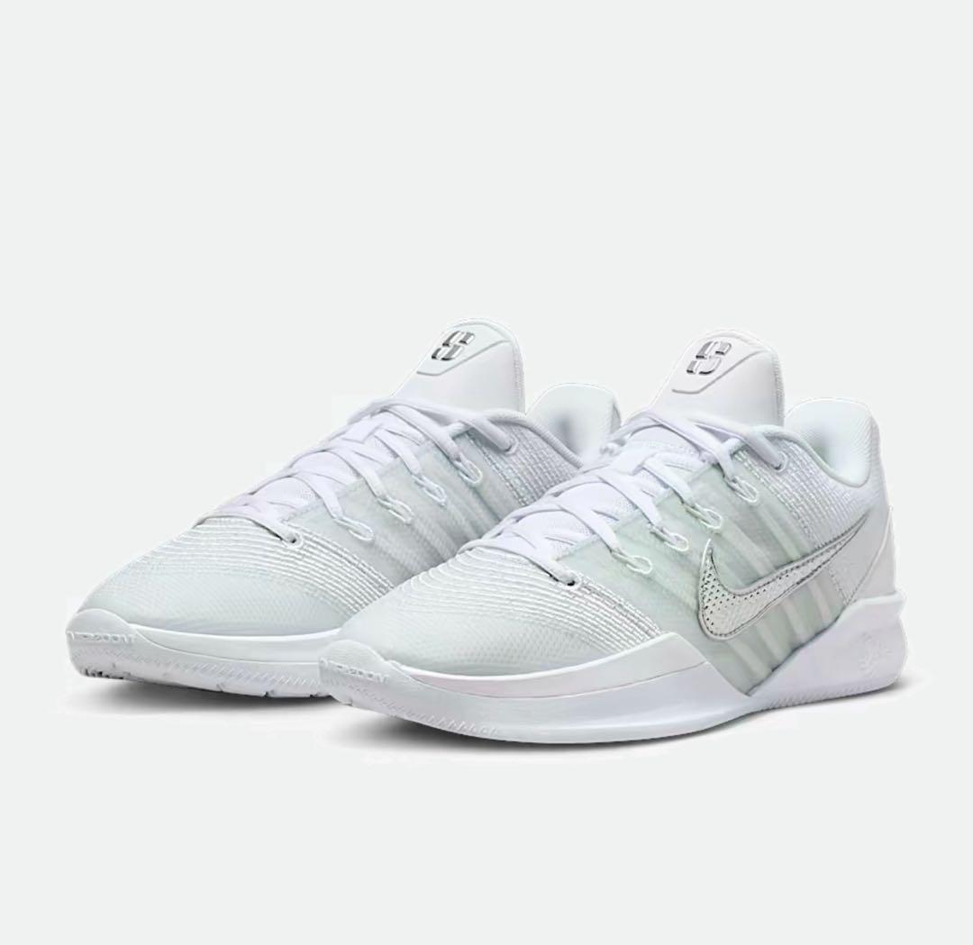 NIKE サブリナ3 26cm 新品未使用