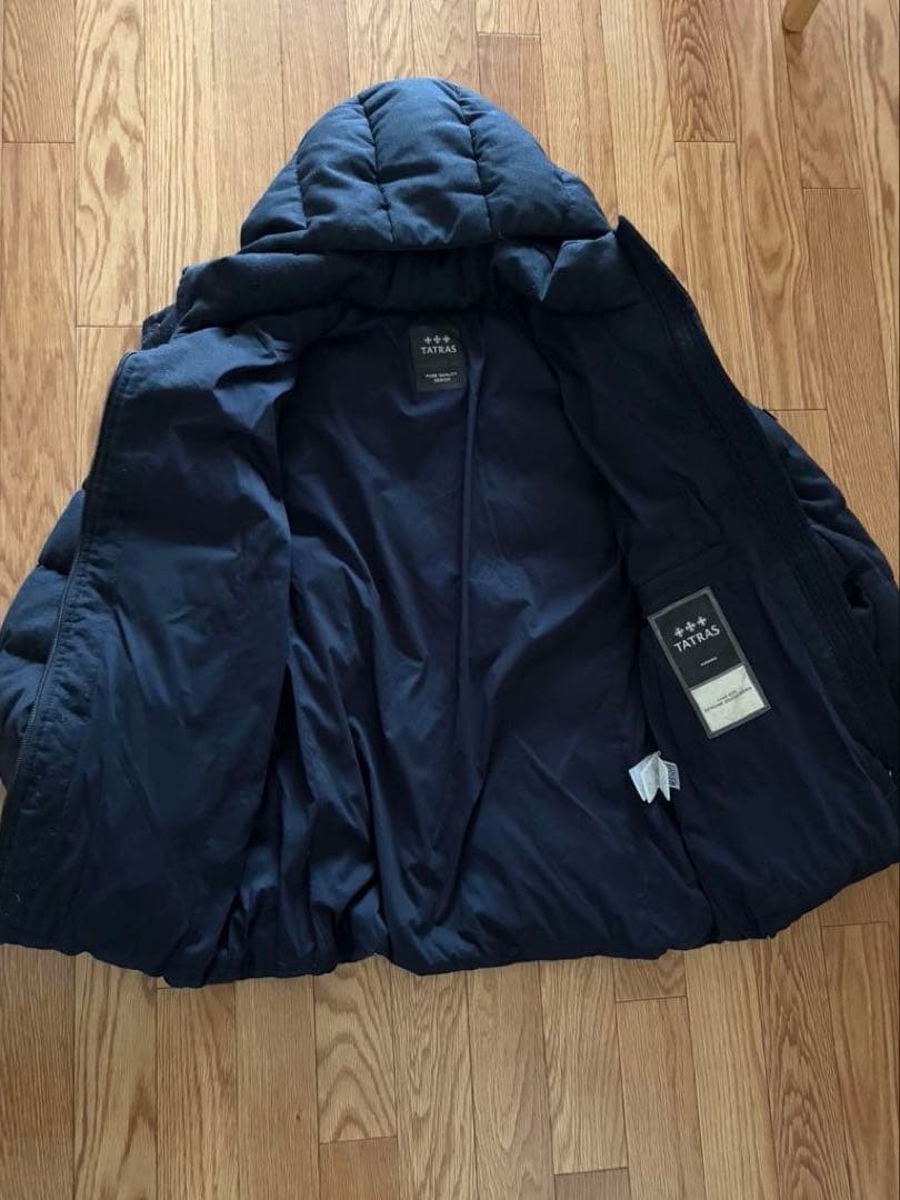 タトラス ダウンジャケット ネイビー サイズ04