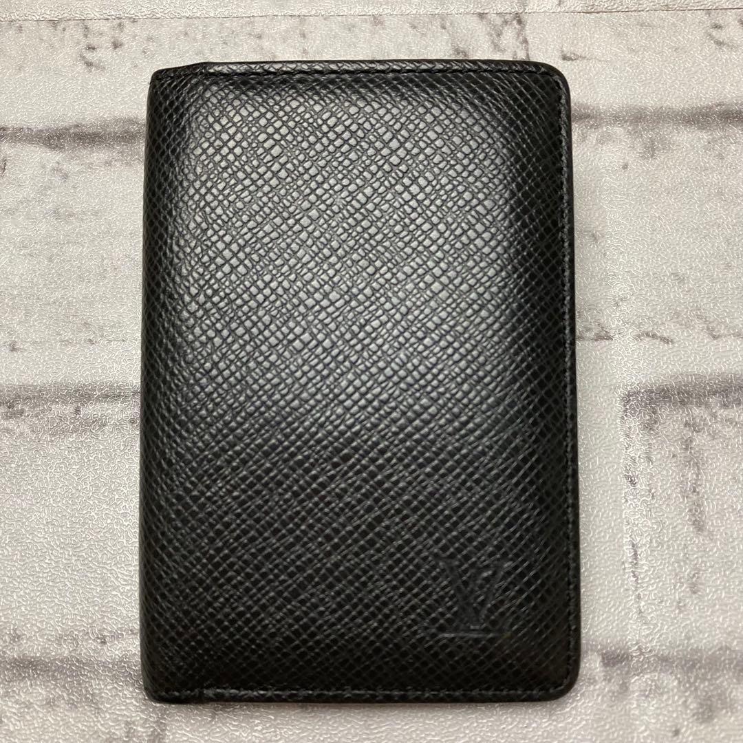 ルイヴィトン☆名刺入れ　ブラック　紙袋付き