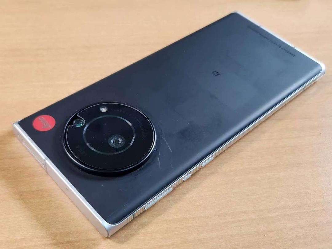 スマートフォン本体 021000E Leitz Phone 1 LP-01 256GB