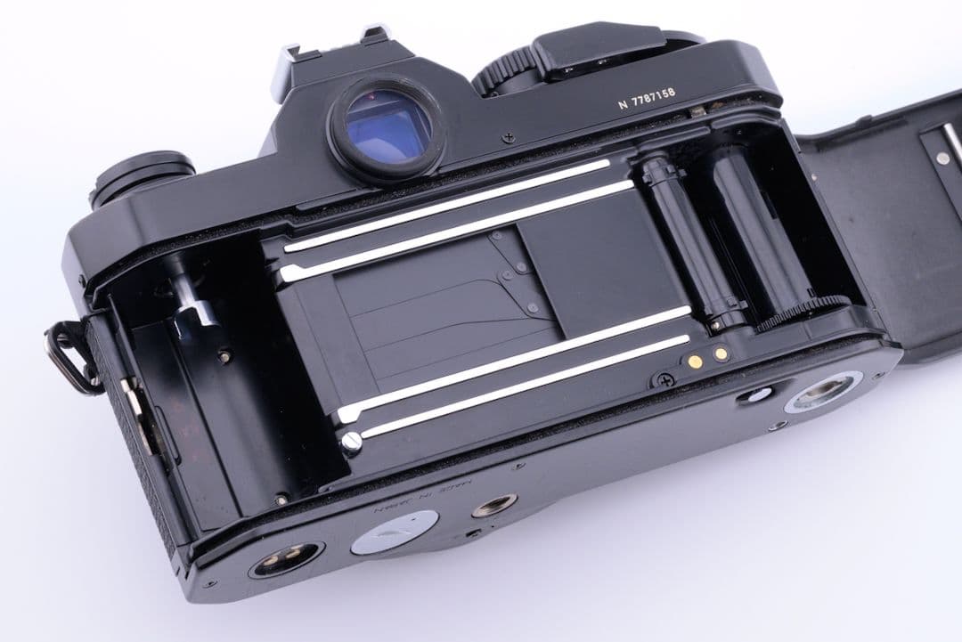 フィルムカメラ Nikon New FM2