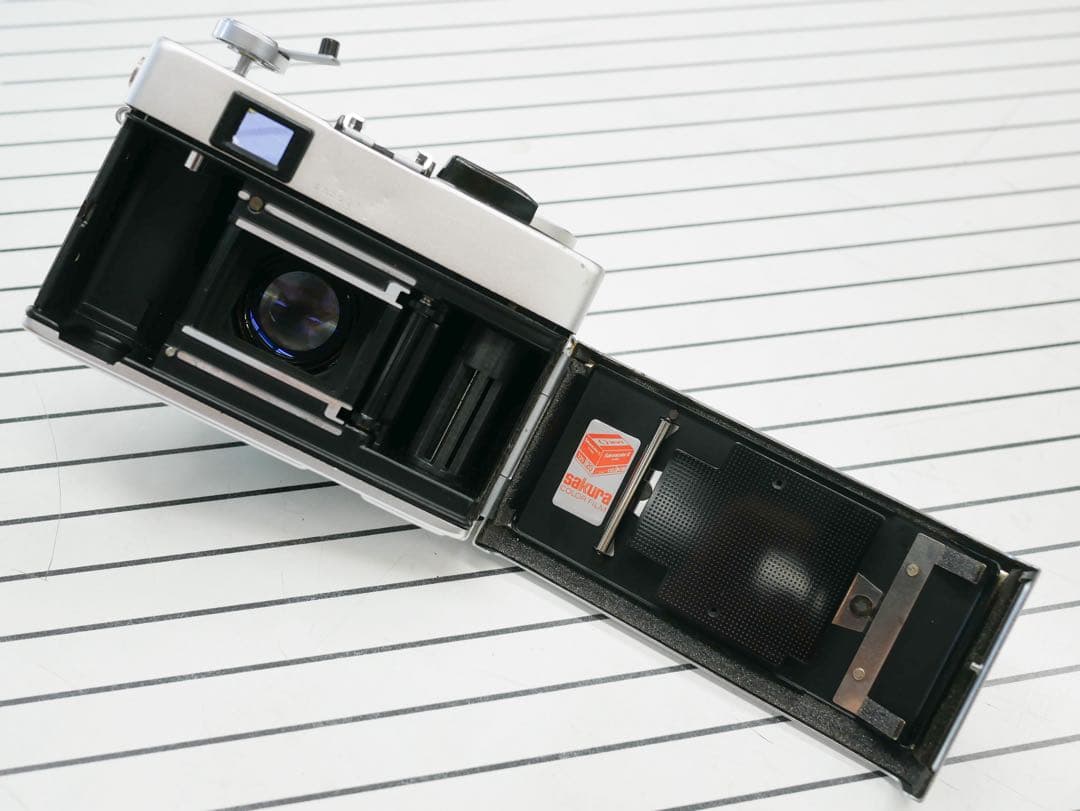 KONICA コニカ C35 FD レストア済み