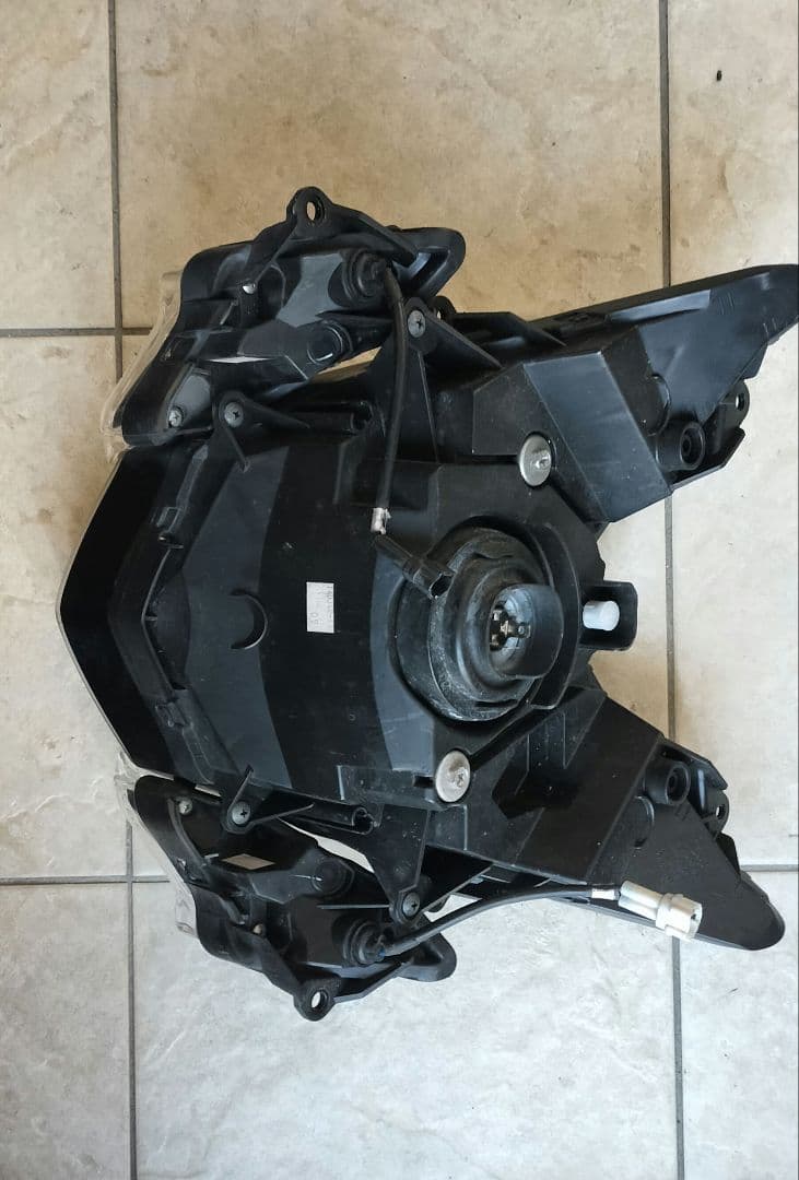 シグナスX 3型 SE44J 純正ヘッドライトLED付き ポジションランプ付き