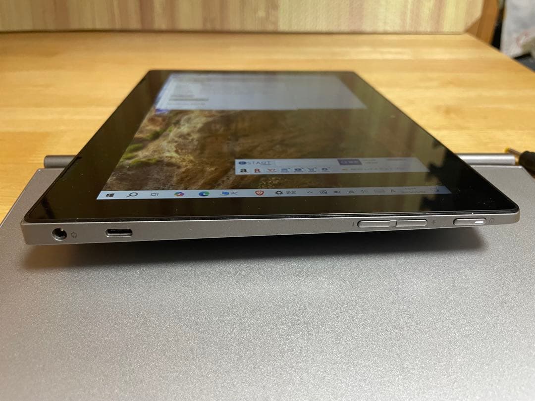 Windowsタブレット本体 ideapad d330