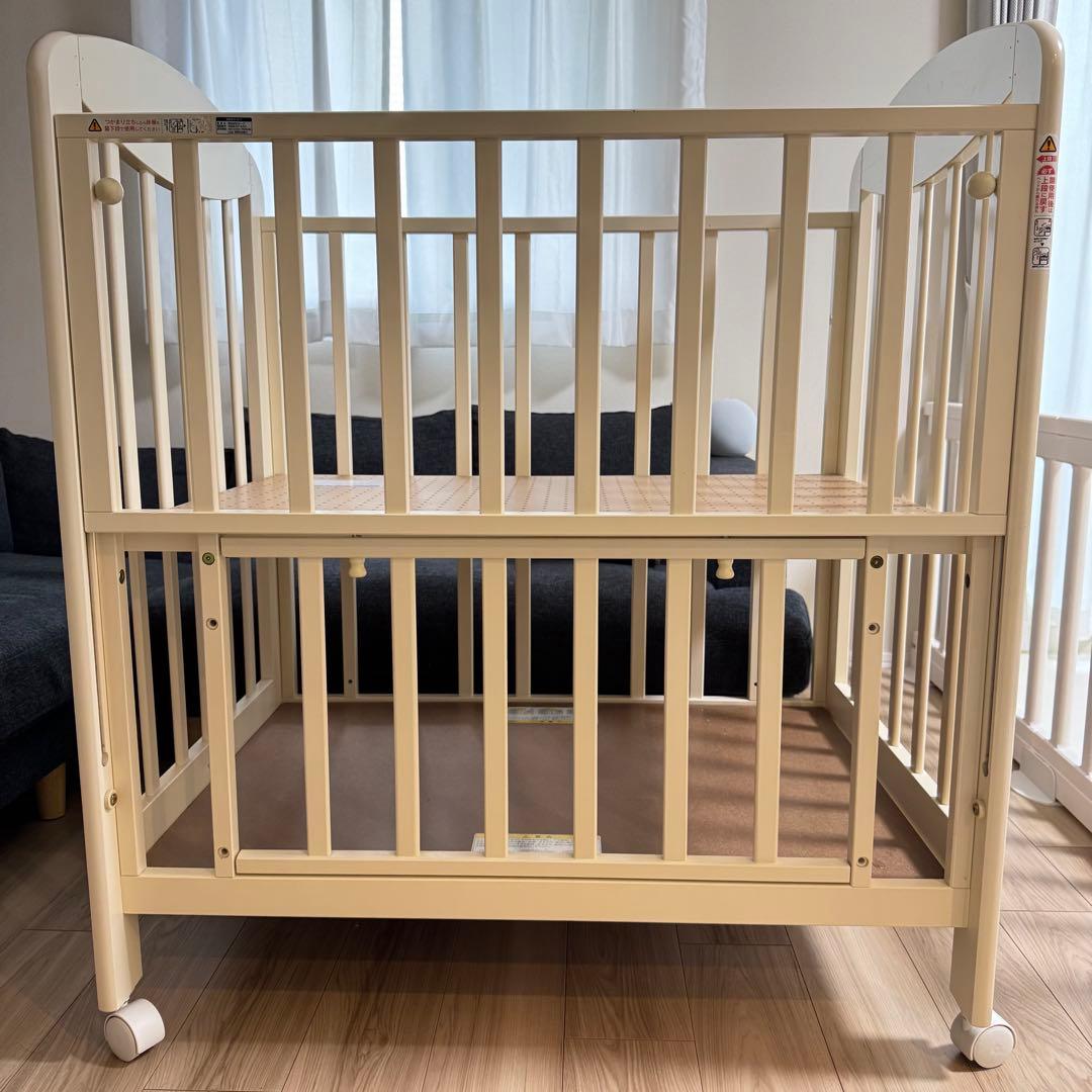 【匿名配送】 カトージ ベビーベッド ミニベビーベッド アイボリー 白