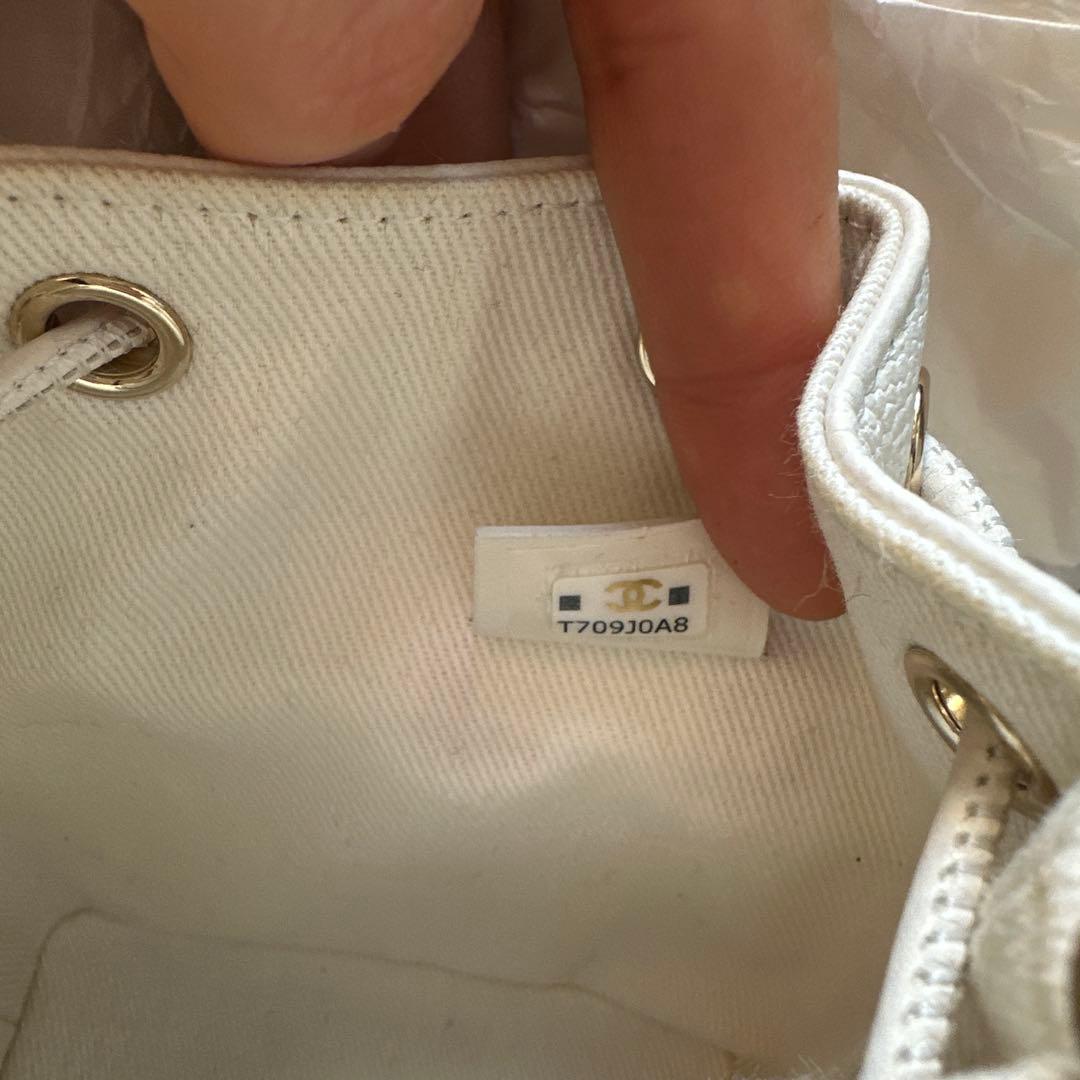CHANEL バゲットバック ミニ ホワイト キャビアスキン