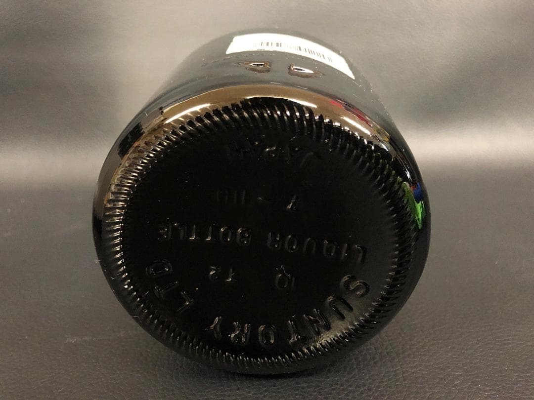 古酒　サントリー リザーブ　ウィスキー　10 Years　241108-37