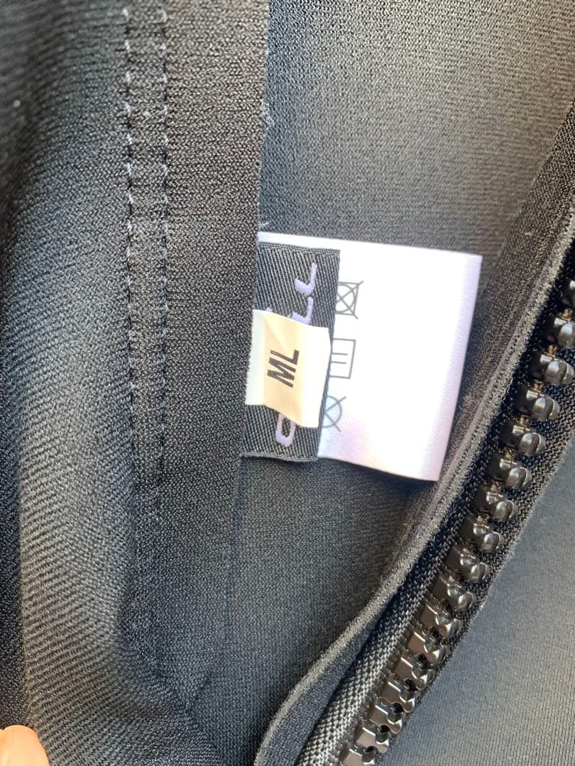 オニール　スプリング　ウェットスーツ MLサイズ