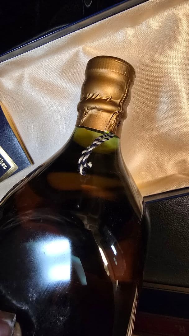 M*d様 Johnnie Walker Blue Label 写真、5.6枚目要