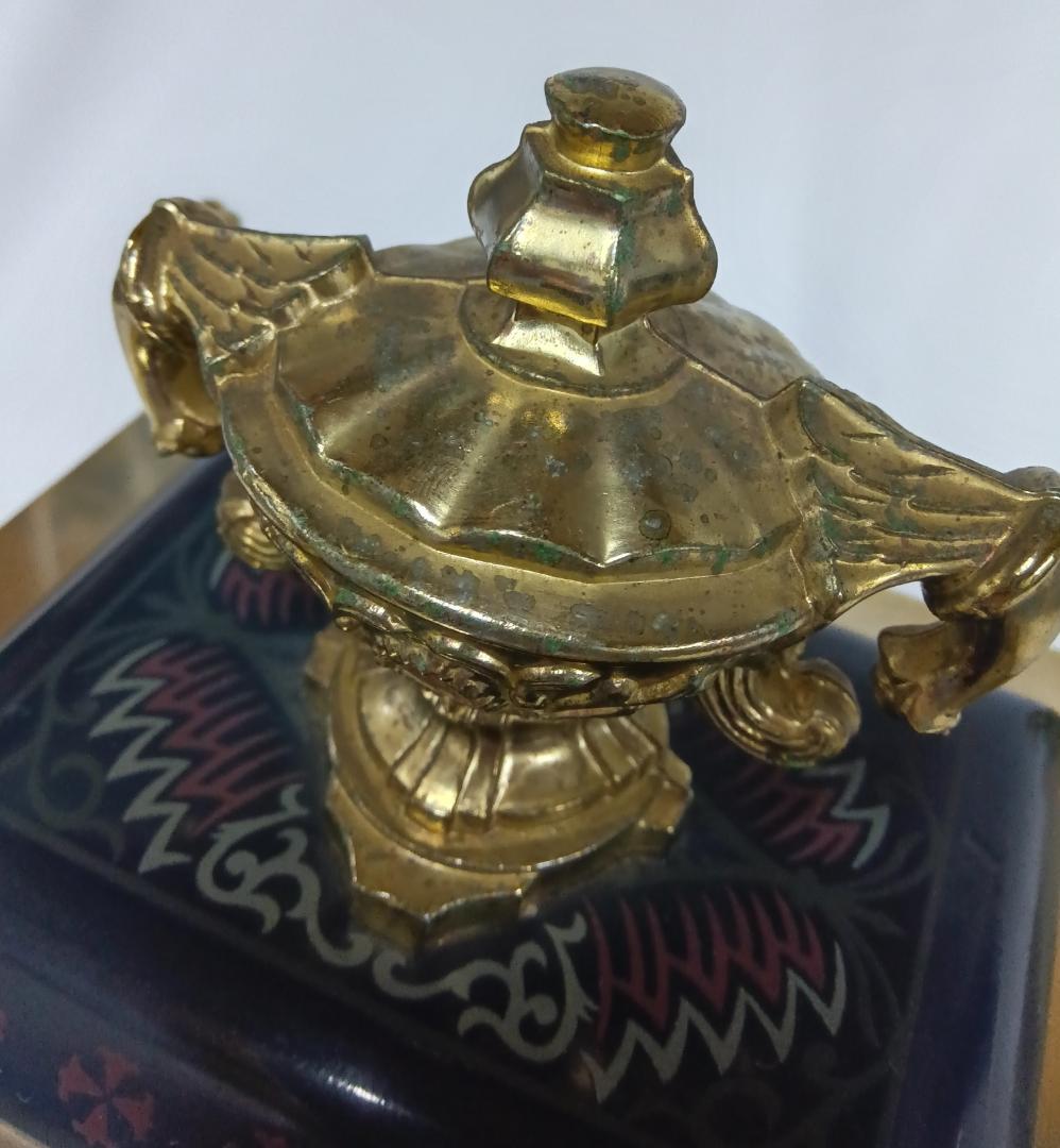 Nマーク　置時計　振り子時計　アンティーク　　/　079