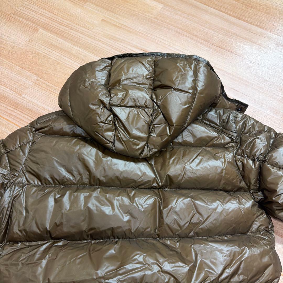 モンクレール　マヤ　ダウン