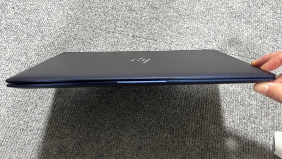 Windowsノート本体 hp dragonfly