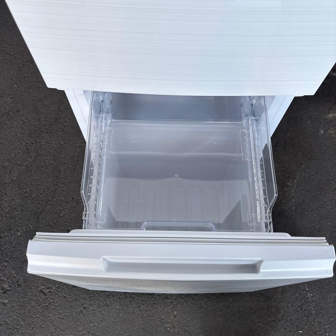 SHARP中古冷凍冷蔵庫152L2022年製 形名SJ-D15H-W