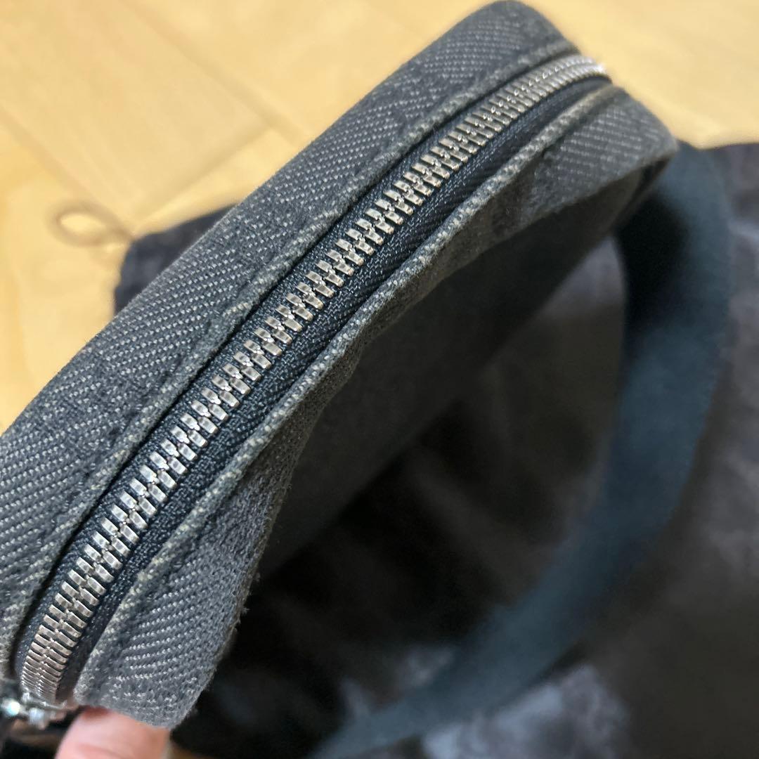 【予約品】Gucci ブラック ショルダーバッグ 収納袋付き