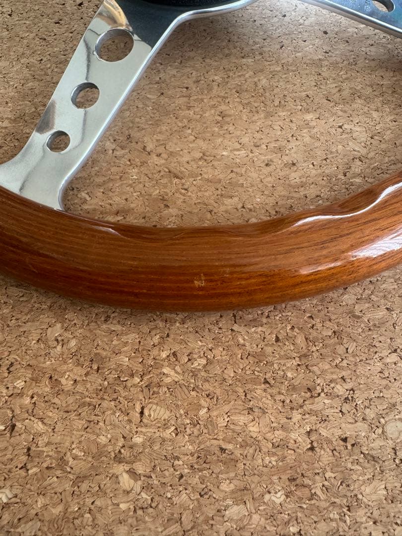 【希少ゴールドホーン】MOMO SUPER INDY ウッドステアリング