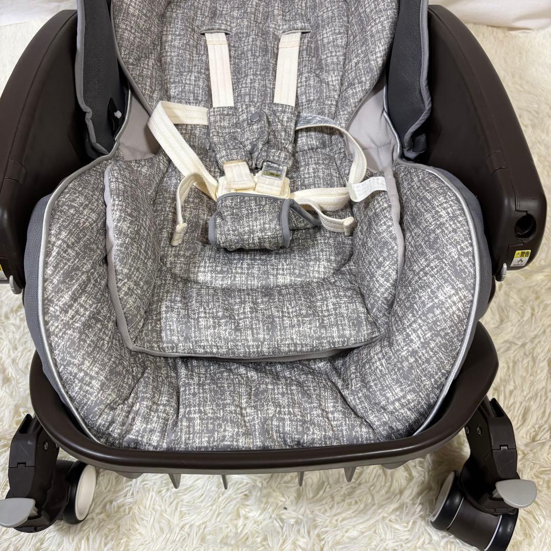 【極美品】Aprica アップリカ ユラリズム　オートライト ハイローチェア