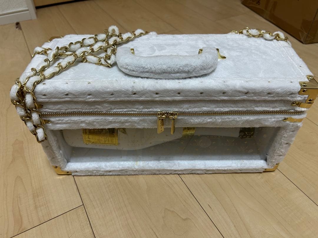 エンジェルドゥミセック　クリスマス限定　空箱　空瓶 白 ホワイト 金