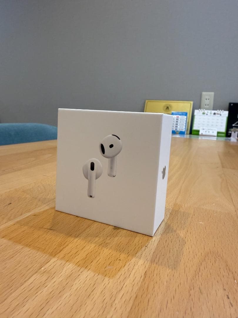 Apple AirPods 4アクティブノイズキャンセル付　新品未開封