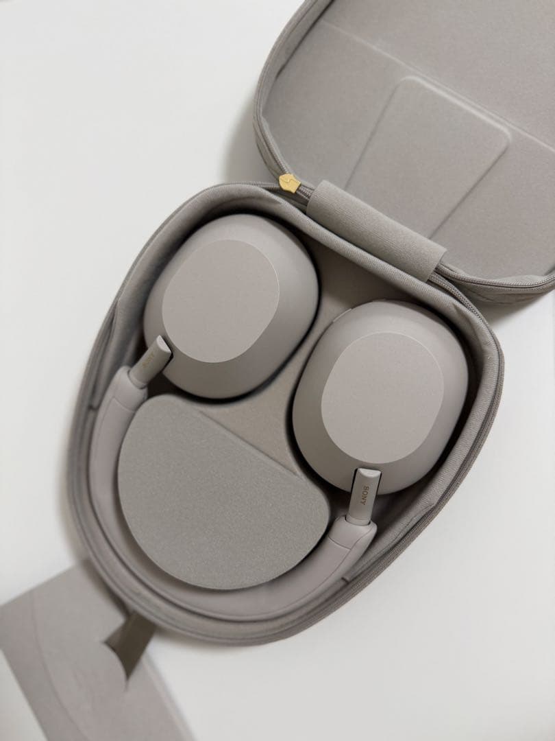 SONY ソニー WH-1000XM5 プラチナシルバー