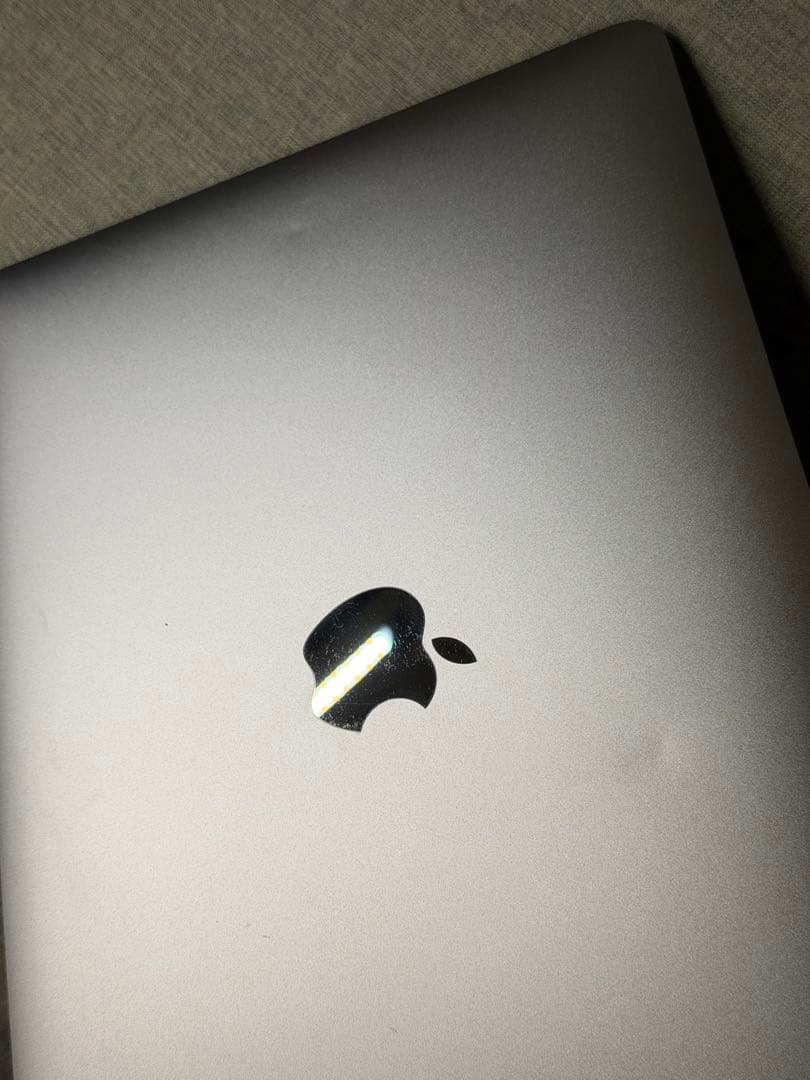 macbook 12インチ　m3-8-256 バッテリー不具合　ジャンク扱い