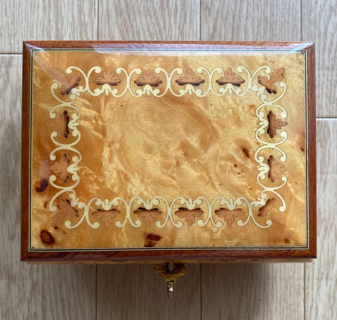 手巻きオルゴール イタリア製　アンティーク