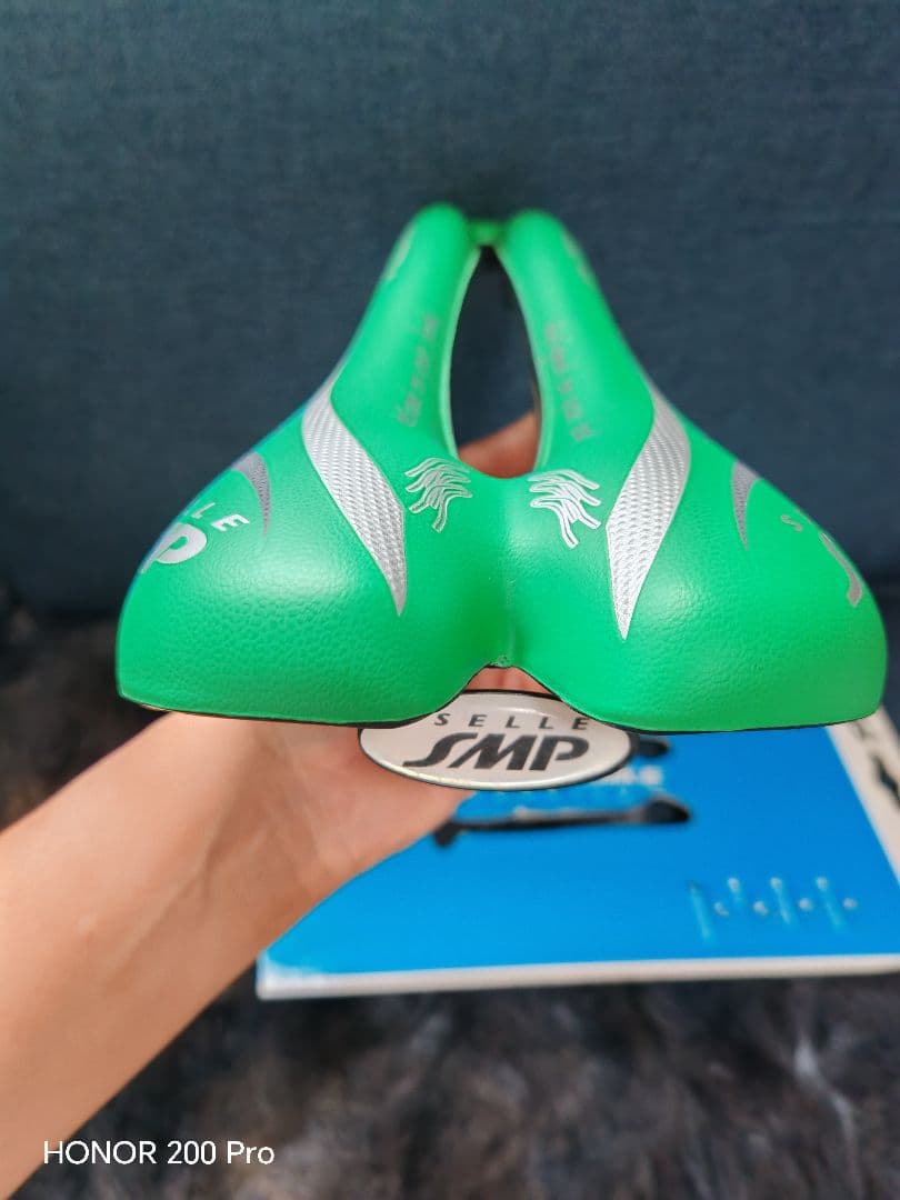 Selle SMP Extra グリーンサドル