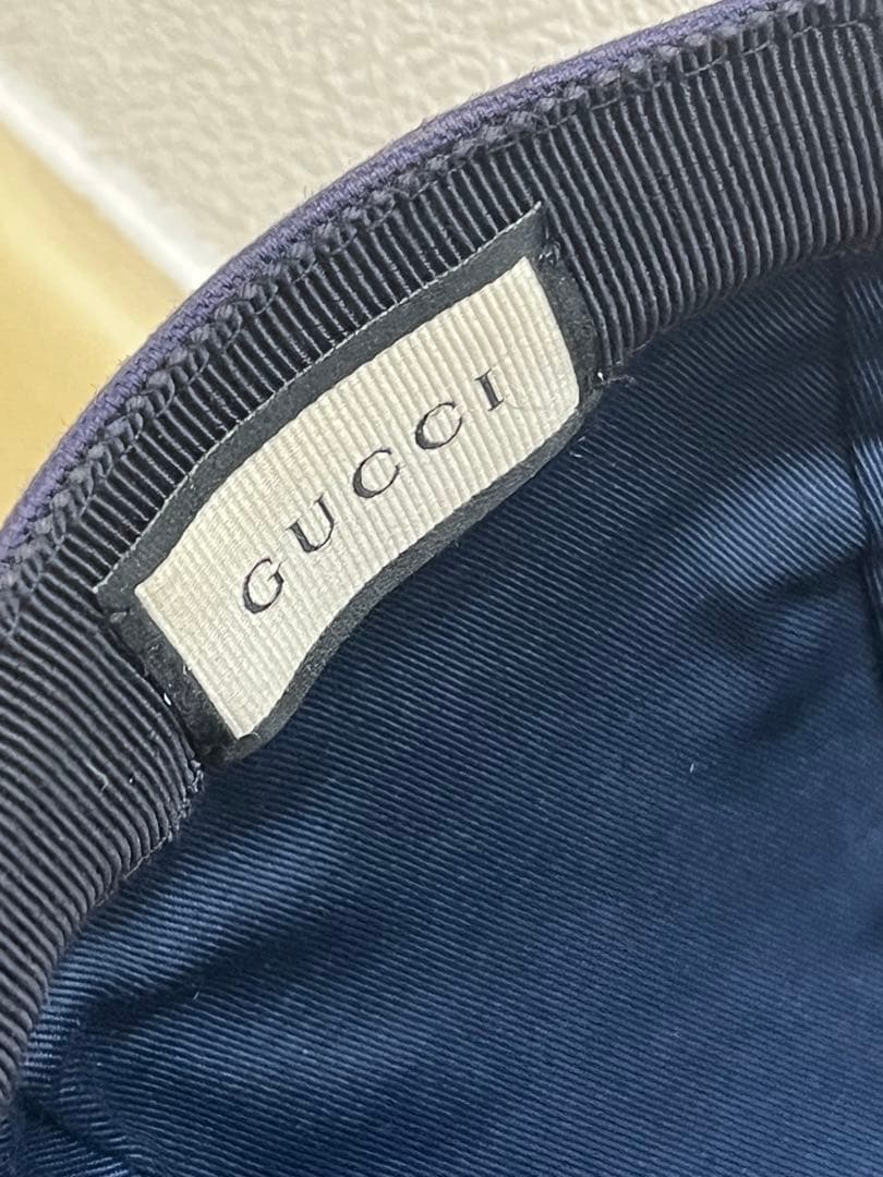 GUCCI ネイビー ベースボールキャップ