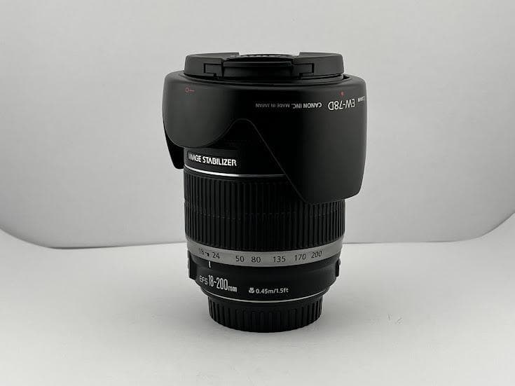 ★極上美品★キヤノンCANON EF-S18-200mm F3.5-5.6 IS