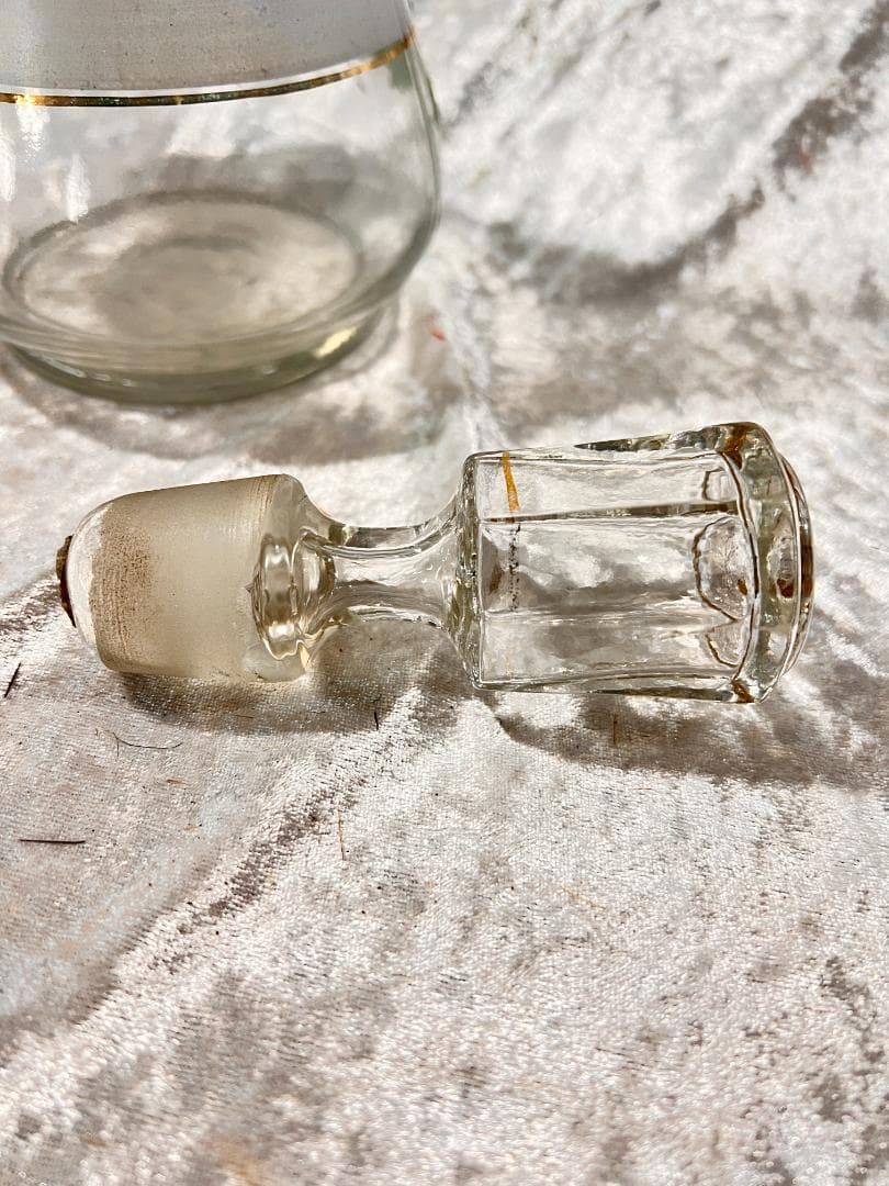 花柄ガラスデキャンタ 高さ約25cm