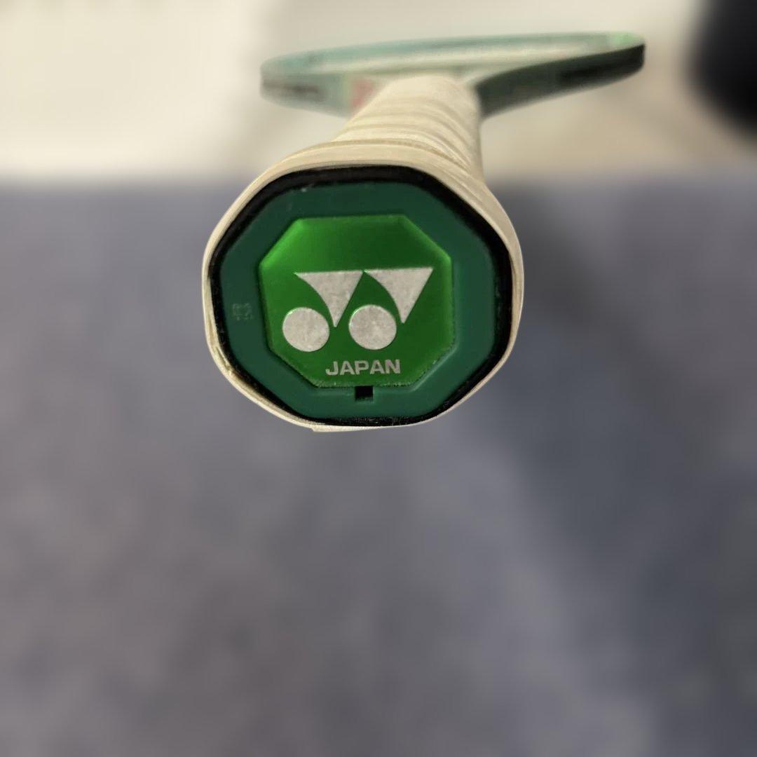 美品 YONEX ヨネックス パーセプト104 グリップ2