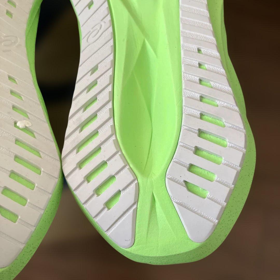 【27.0cm新品未使用】アシックス ノバブラスト5 VITAL GREEN