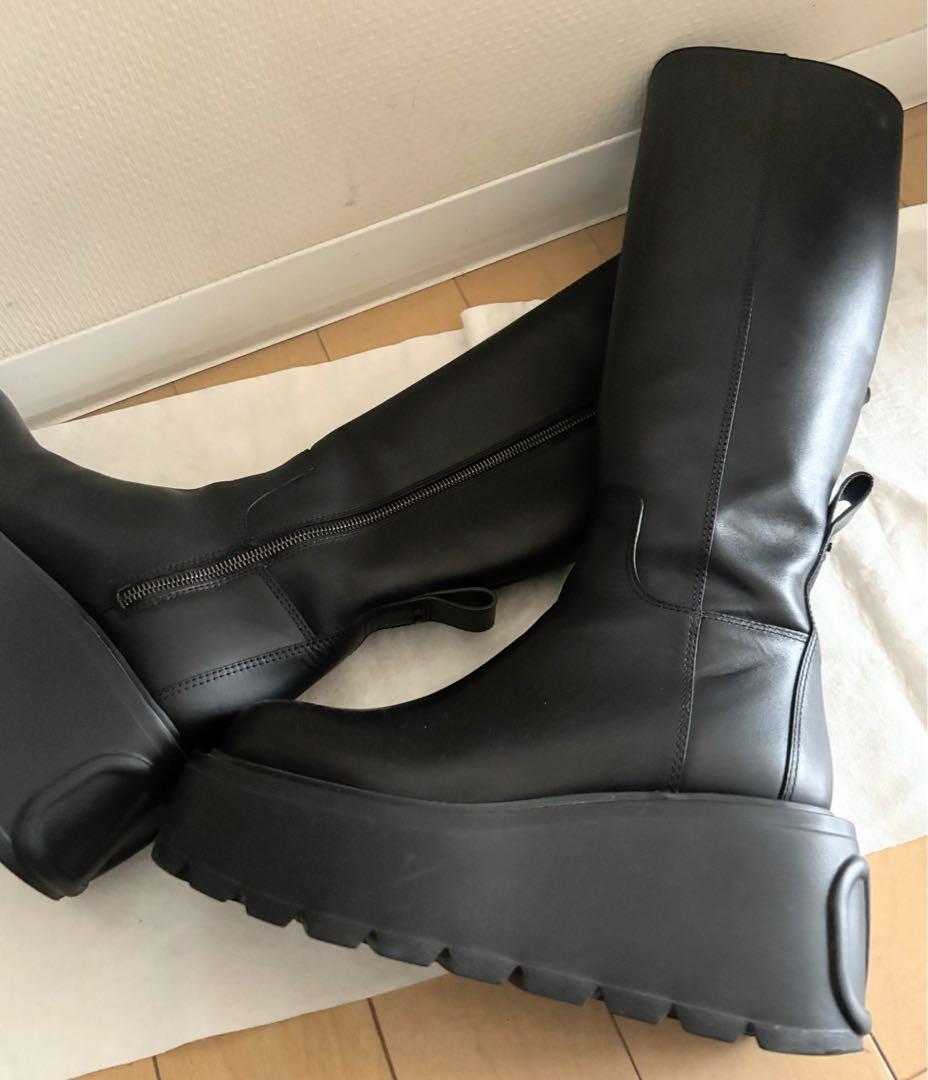 ヴァレンティノ★ユニークソールブーツ37