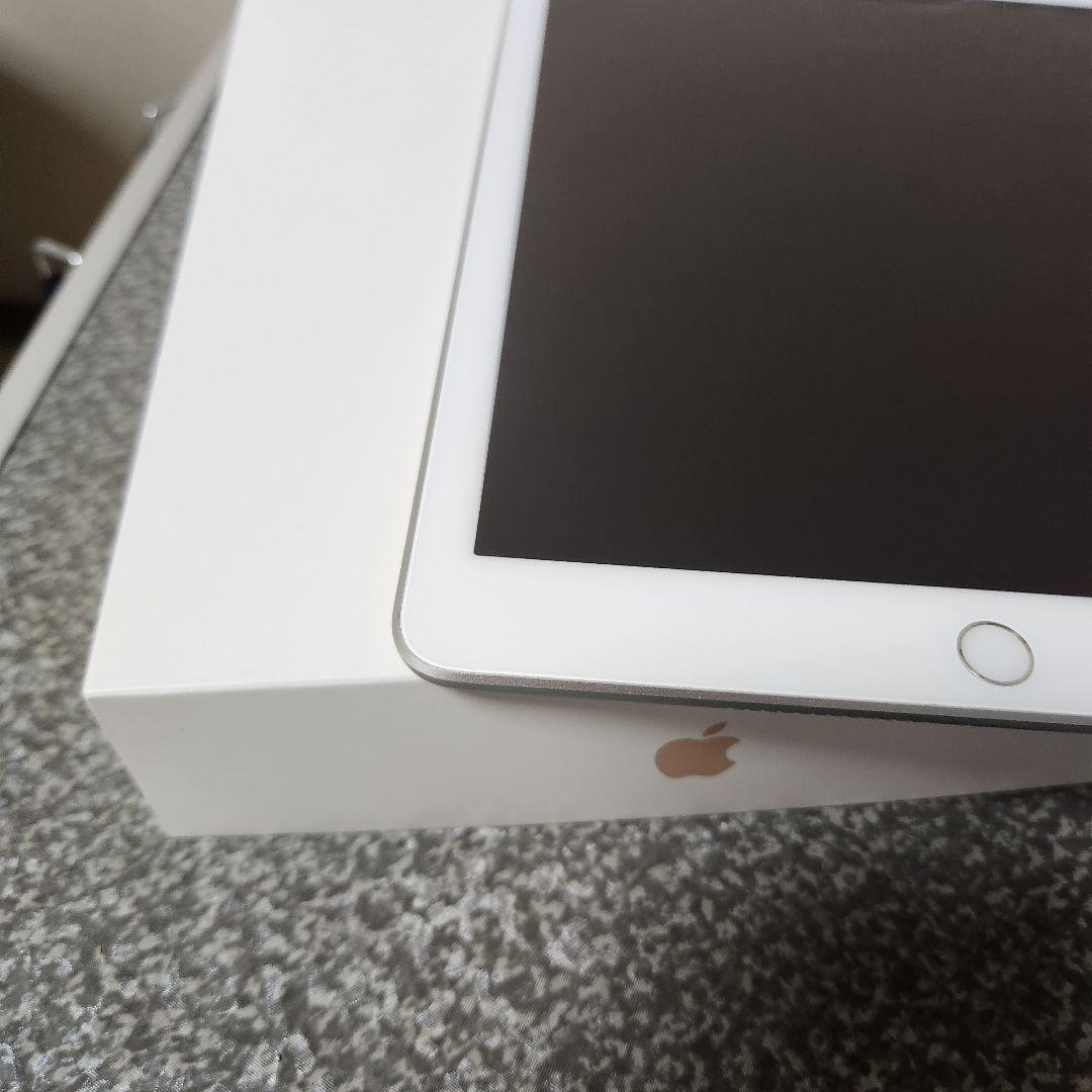 Apple iPad 第６世代 128GB バッテリー容量86%