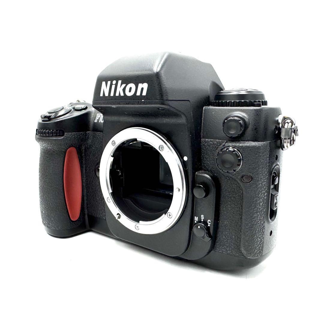 美品 ニコン Nikon F100 フィルム 一眼レフ ボディ F5ジュニア