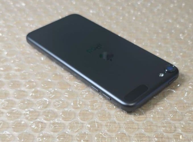 iPod touch 7◼️充放電回数4回◼️バッテリー容量100%◼️351