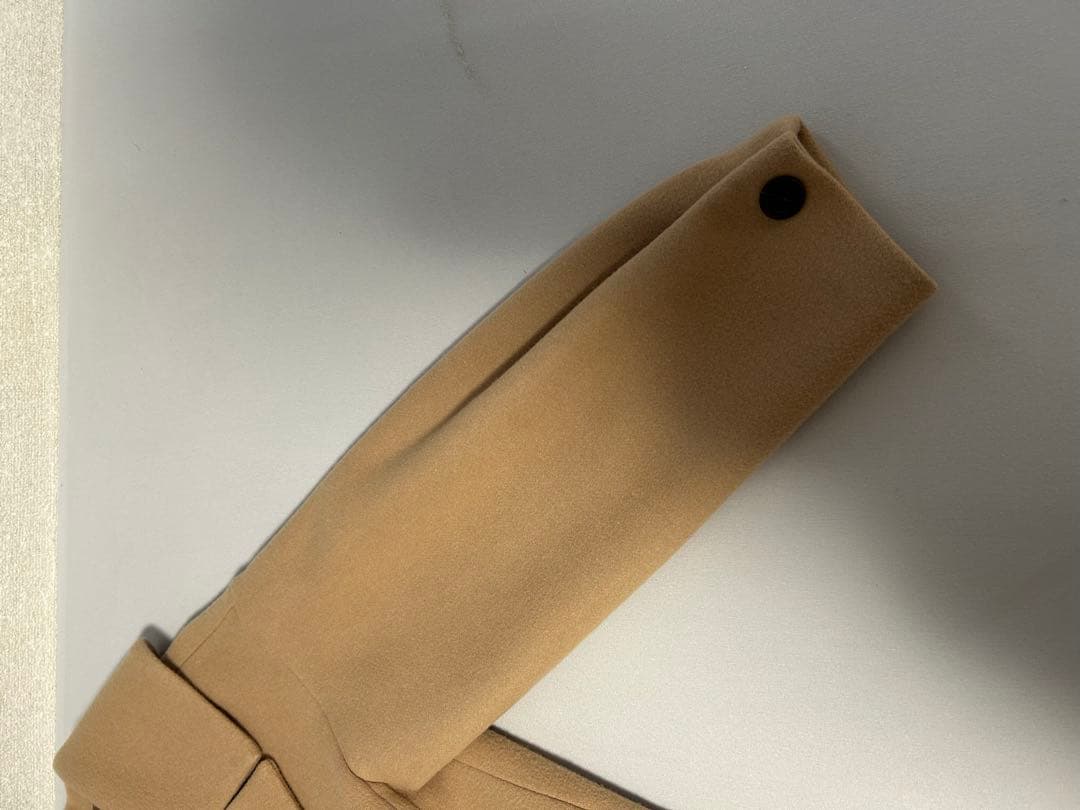 ベージュ ウールチェスターコート