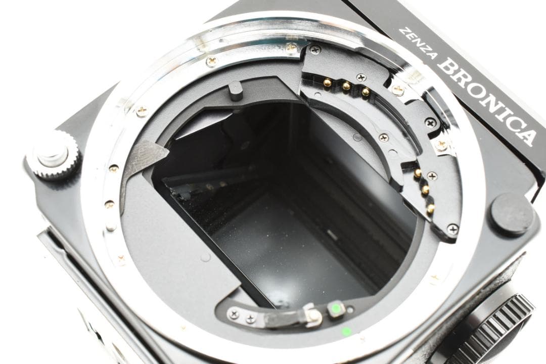 Zenza Bronica ETRS Bodyのみ