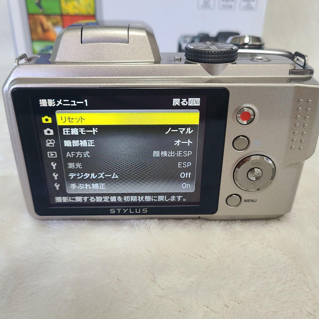 【OLYMPUS】STYLUS SP-820UZ コンパクトデジタルカメラ