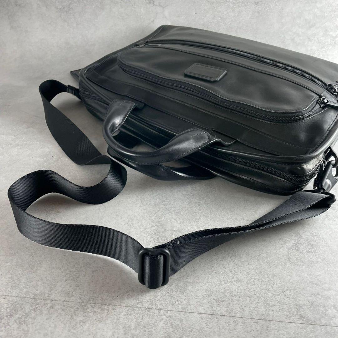 TUMI トゥミ ビジネスバッグ ブリーフケース オールレザー 黒