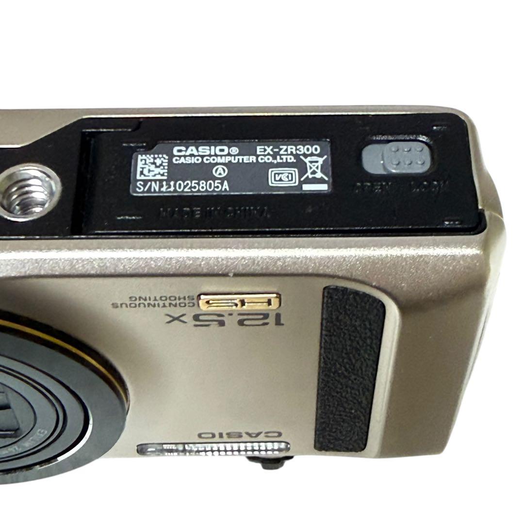 CASIO EXILIM EX-ZR300 コンデジ 12.5倍ズーム 動作品