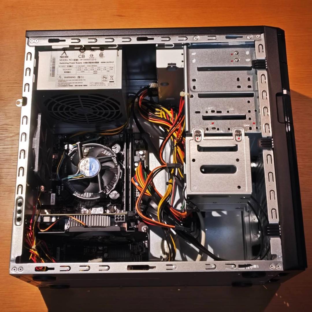 windows7起動確認済 i7-4770搭載PC＋モニター＋KB HDD無