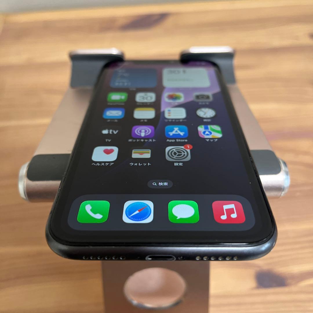 バッテリー100%新品交換済！iPhone11 256GB SIMフリー