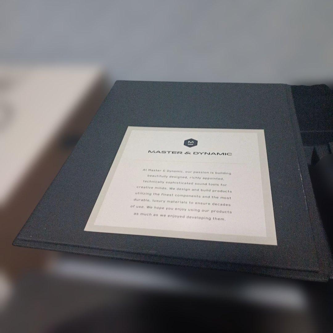 MASTER & DYNAMIC MH40 ホワイト