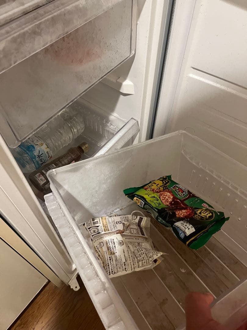 【中古】SHARP 冷蔵庫 FJ-HF13H-W 126L スノーホワイト