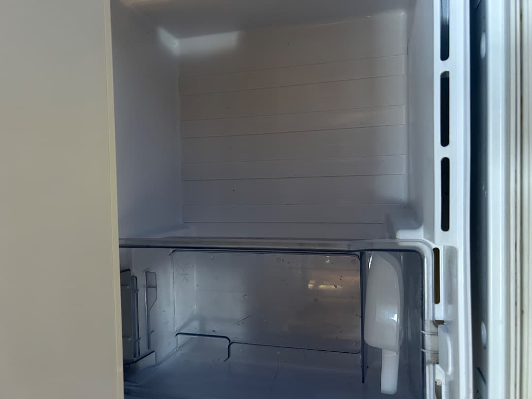 AQUA 冷蔵庫 AQR-SV24J(W) 238L