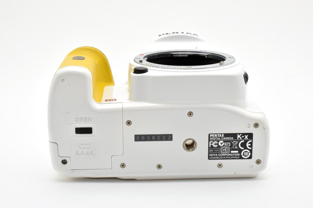 ペンタックスK-X 黄白レンズキット 希少カラー #AH018/KKAF023