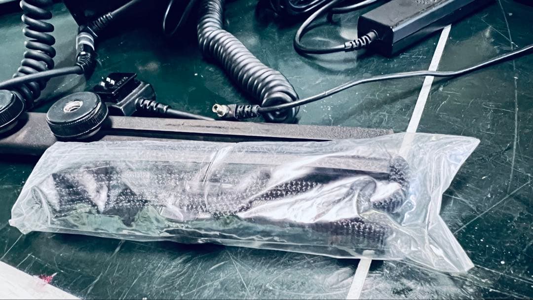 MINOLTA 一眼レフカメラとフラッシュセットアルミ専用箱付き